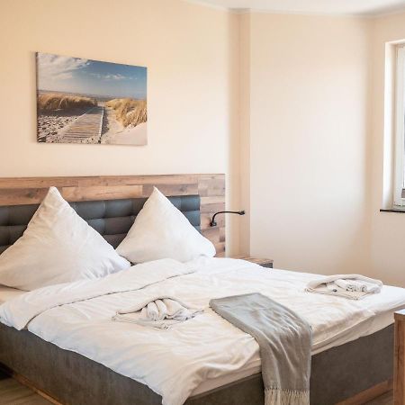 Apartamento Rotes Haus Krabbe - Whg 2 Zingst Exterior foto